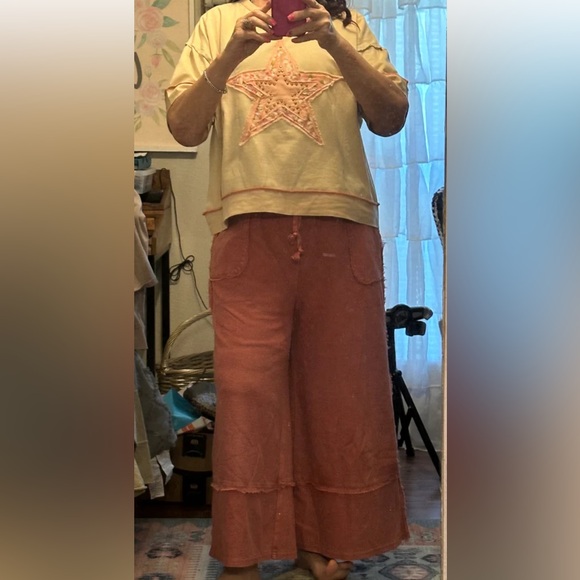 Easel Beige Star Patchwork Short Sleeve Top - Picture 5 of 7